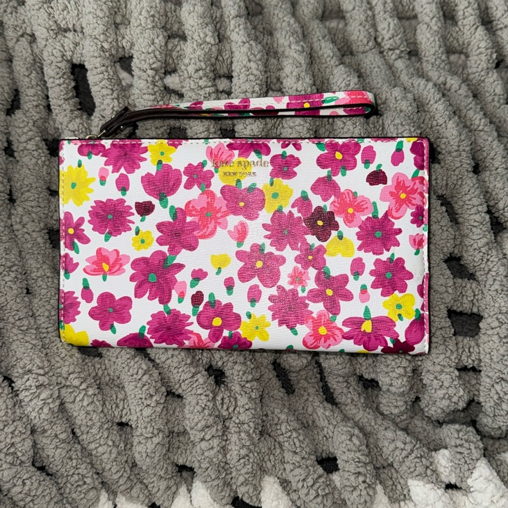 Kate Spade Floral Wallet Wristlet